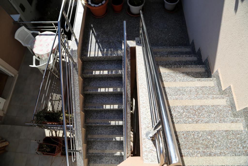 מילנה Apartments Dragica מראה חיצוני תמונה